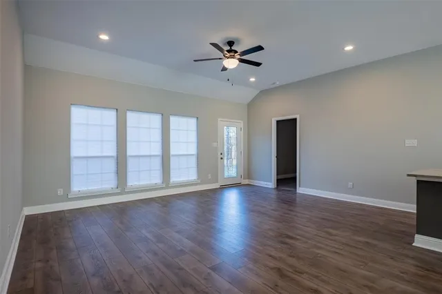 $299,999 | 2816 Farm To Market Road 731, Burleson, TX 76028