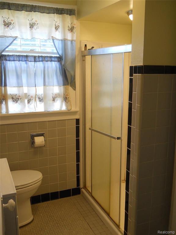 403 East Grand River Road Fowlerville, MI 48836 - Photo 25 of 40 Gallery Image 25