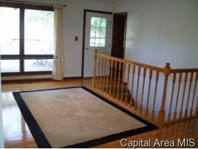 1655 Sandusky Road Jacksonville, IL 62650 - Photo 4 of 12