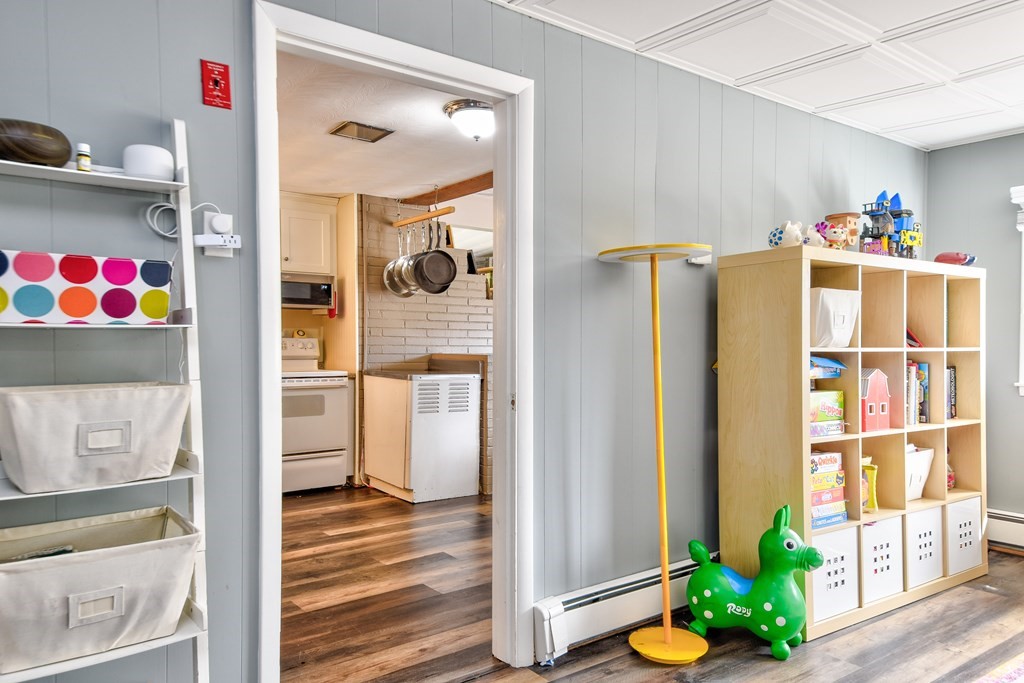 9 Bantry Road Framingham, MA 01701 - Photo 8 of 25 Gallery Image 8