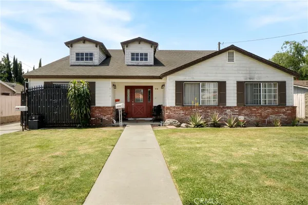 $1,498,000 | 8118 Alameda, Downey, CA 90242