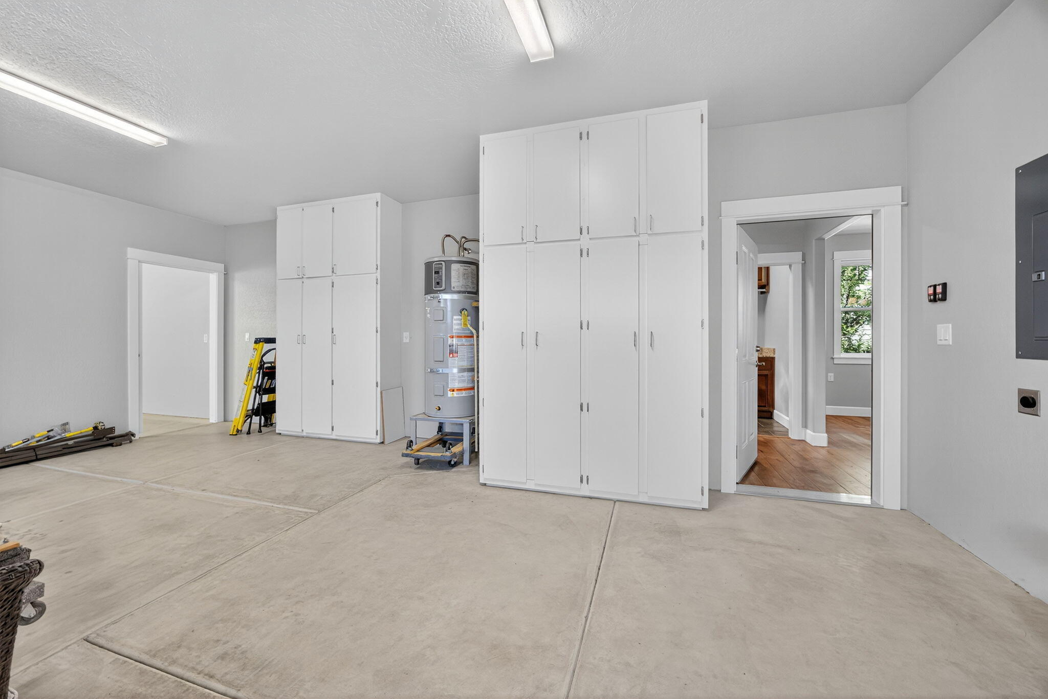 1407 Rustler Peak Street Central Point, OR 97502 - Photo 34 of 52 Apx1407RP (40)