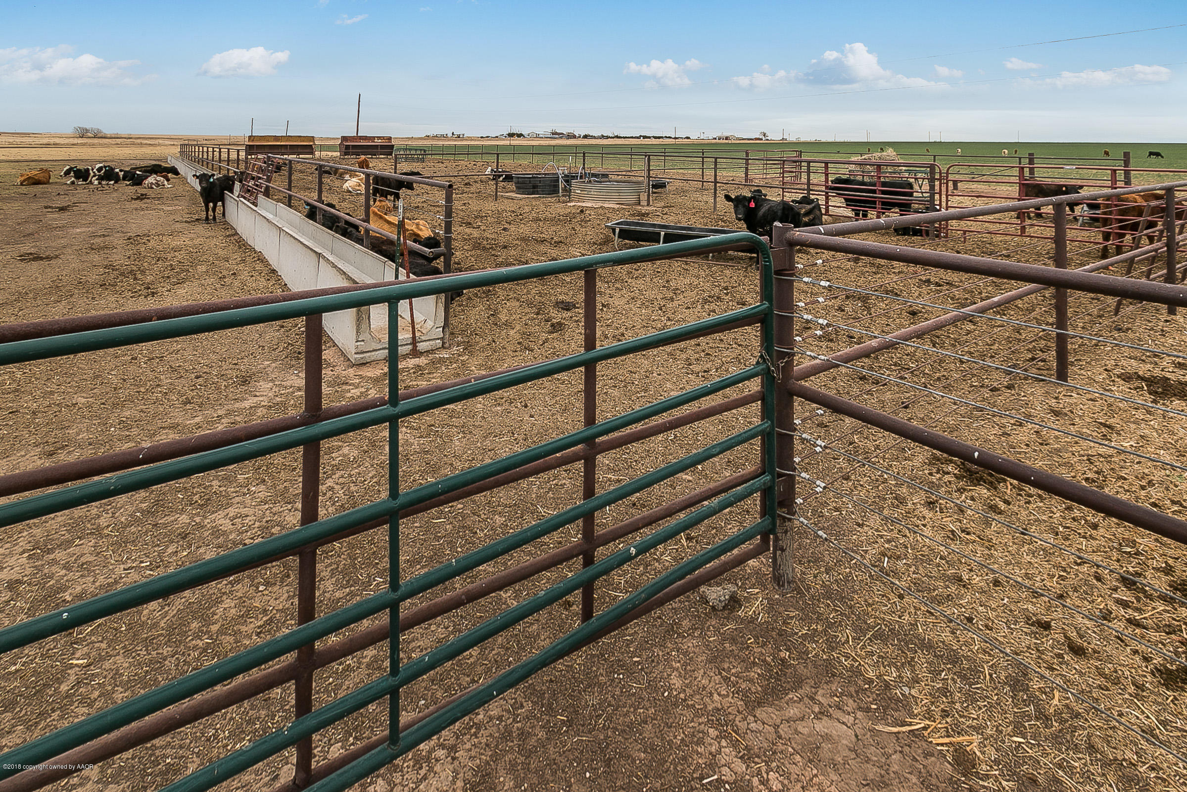 8225 Juliet Road Claude, TX 79019 - Photo 26 of 31 028_Pens