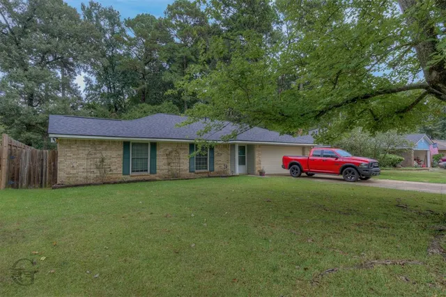$264,500 | 2624 Southcrest Drive, Haughton, LA 71037