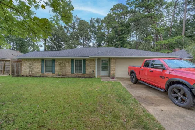 $269,900 | 2624 Southcrest Drive, Haughton, LA 71037