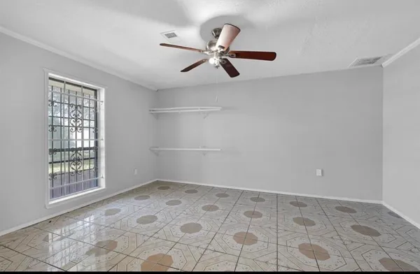 $2,100 | 11807 Stroud Drive, Houston, TX 77072