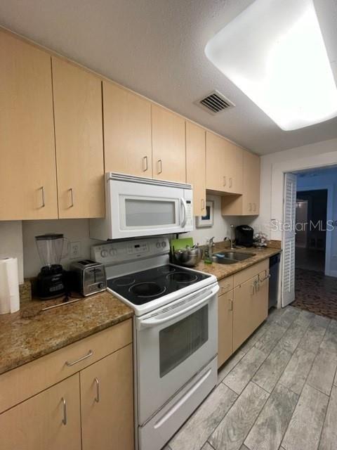 111 12th Avenue Indian Rocks Beach, FL 33785 - Photo 15 of 25 Gallery Image 15