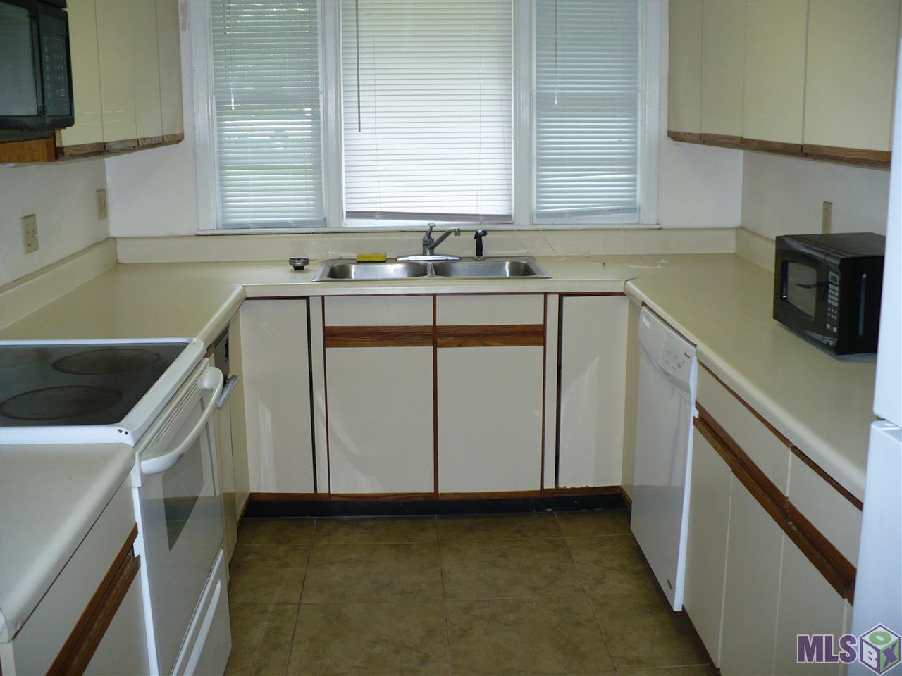 1413 West Chimes Street Baton Rouge, LA 70802 - Photo 4 of 15 Gallery Image 4