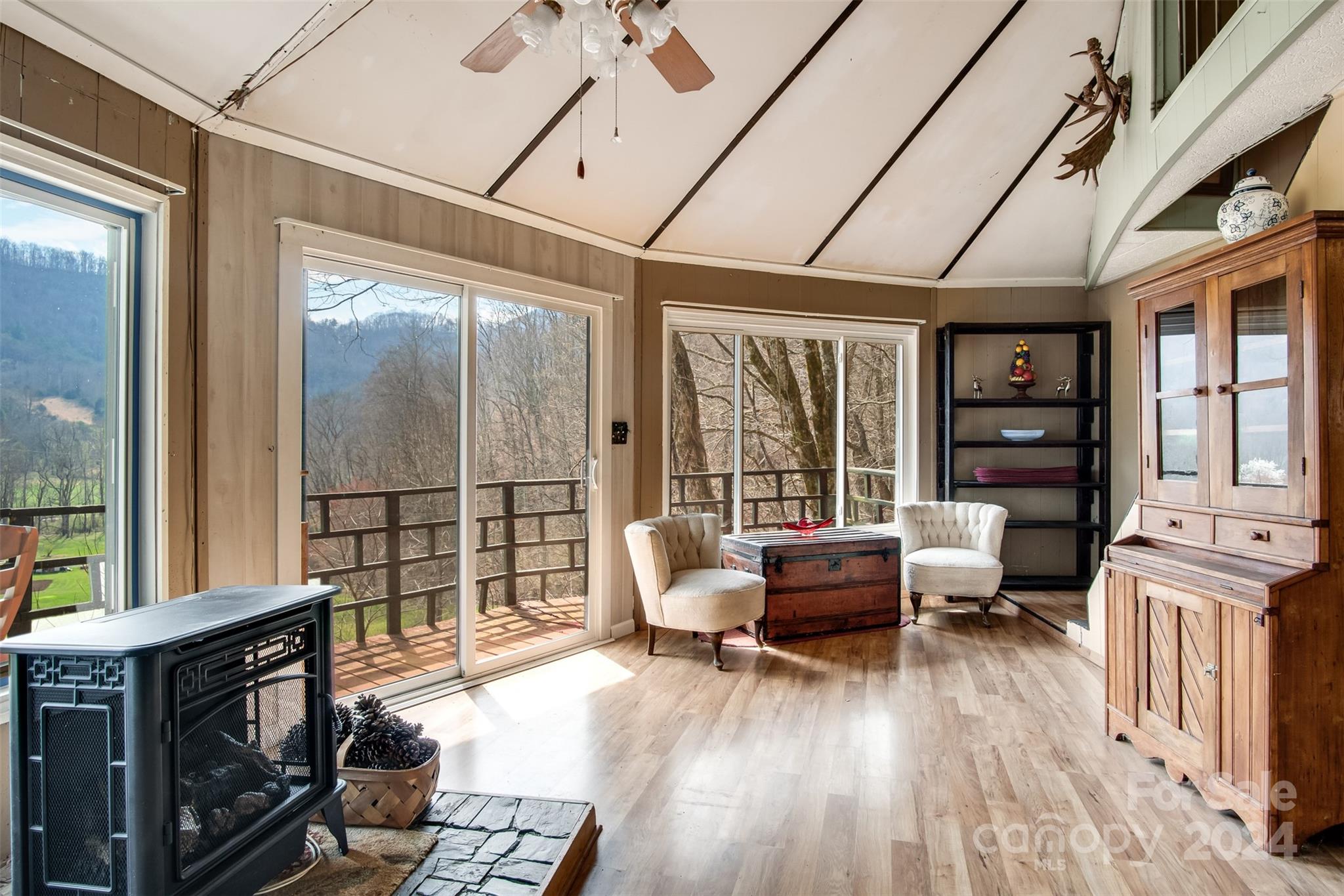 375 Tobacco Road Cullowhee, NC 28723 - Photo 11 of 37 Gallery Image 11