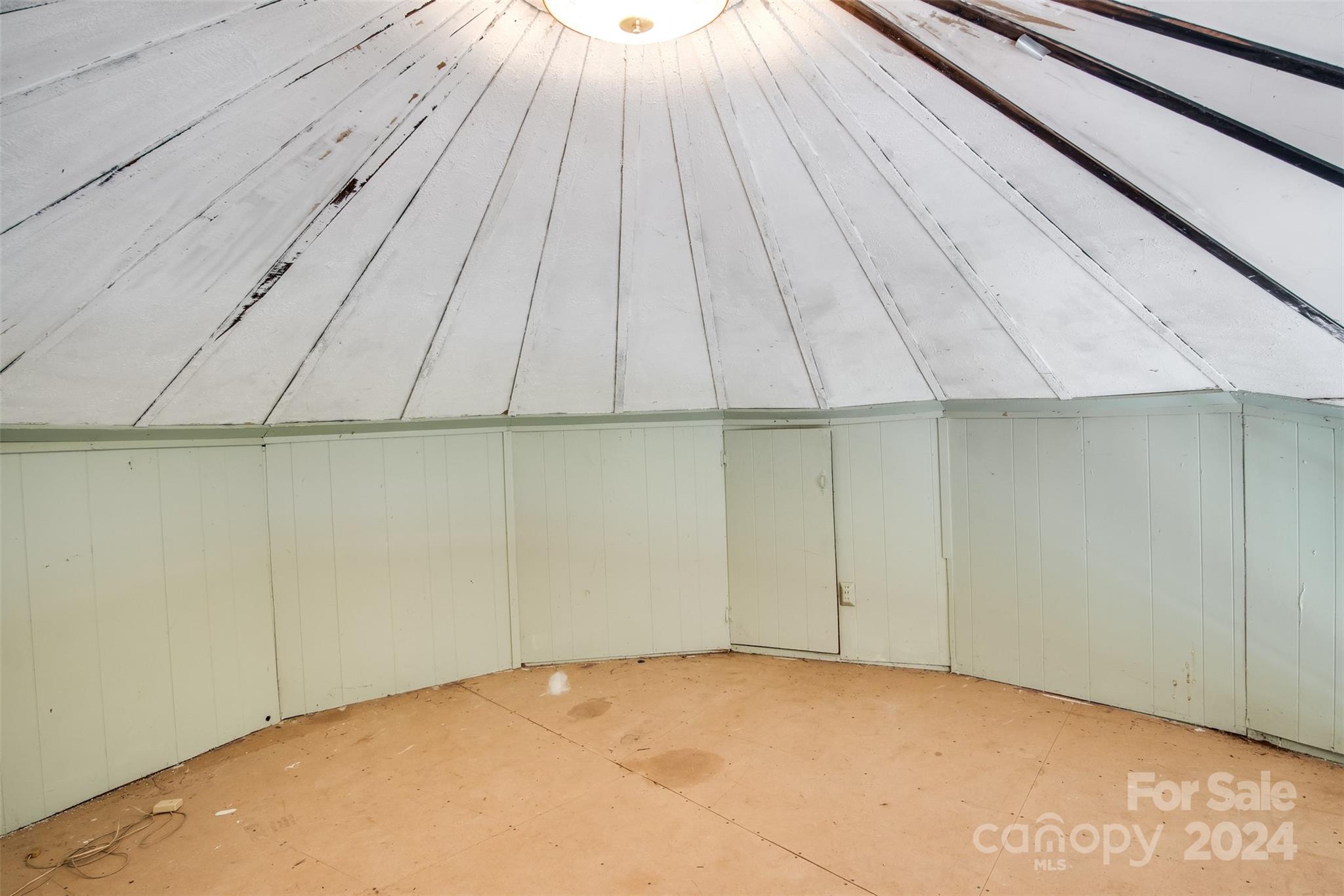 375 Tobacco Road Cullowhee, NC 28723 - Photo 20 of 37 Gallery Image 20