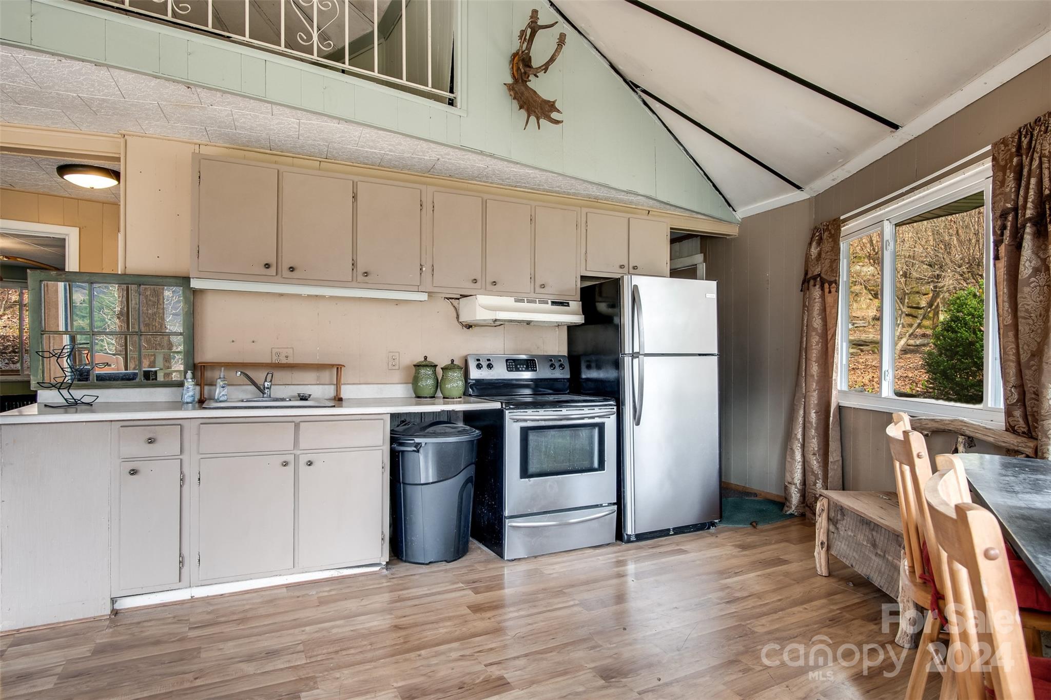 375 Tobacco Road Cullowhee, NC 28723 - Photo 6 of 37 Gallery Image 6