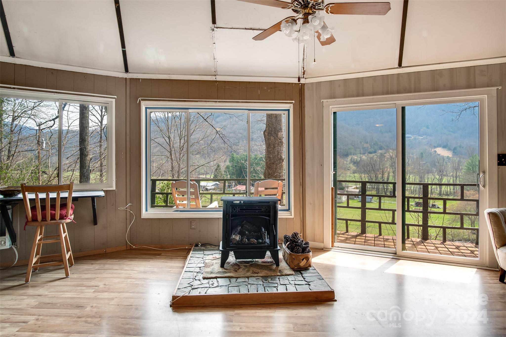 375 Tobacco Road Cullowhee, NC 28723 - Photo 8 of 37 Gallery Image 8