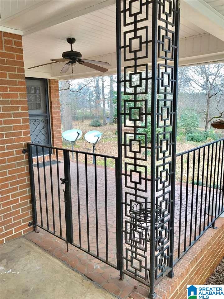 855 Parsons Road Bessemer, AL 35022 - Photo 5 of 41
