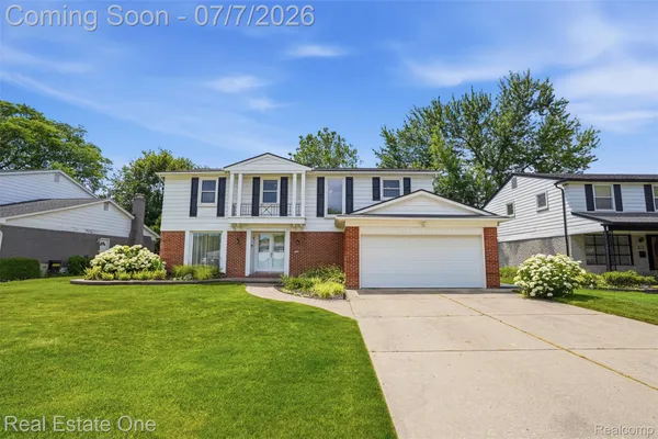 $375,000 | 21455 Independence Drive, Southfield, MI 48076
