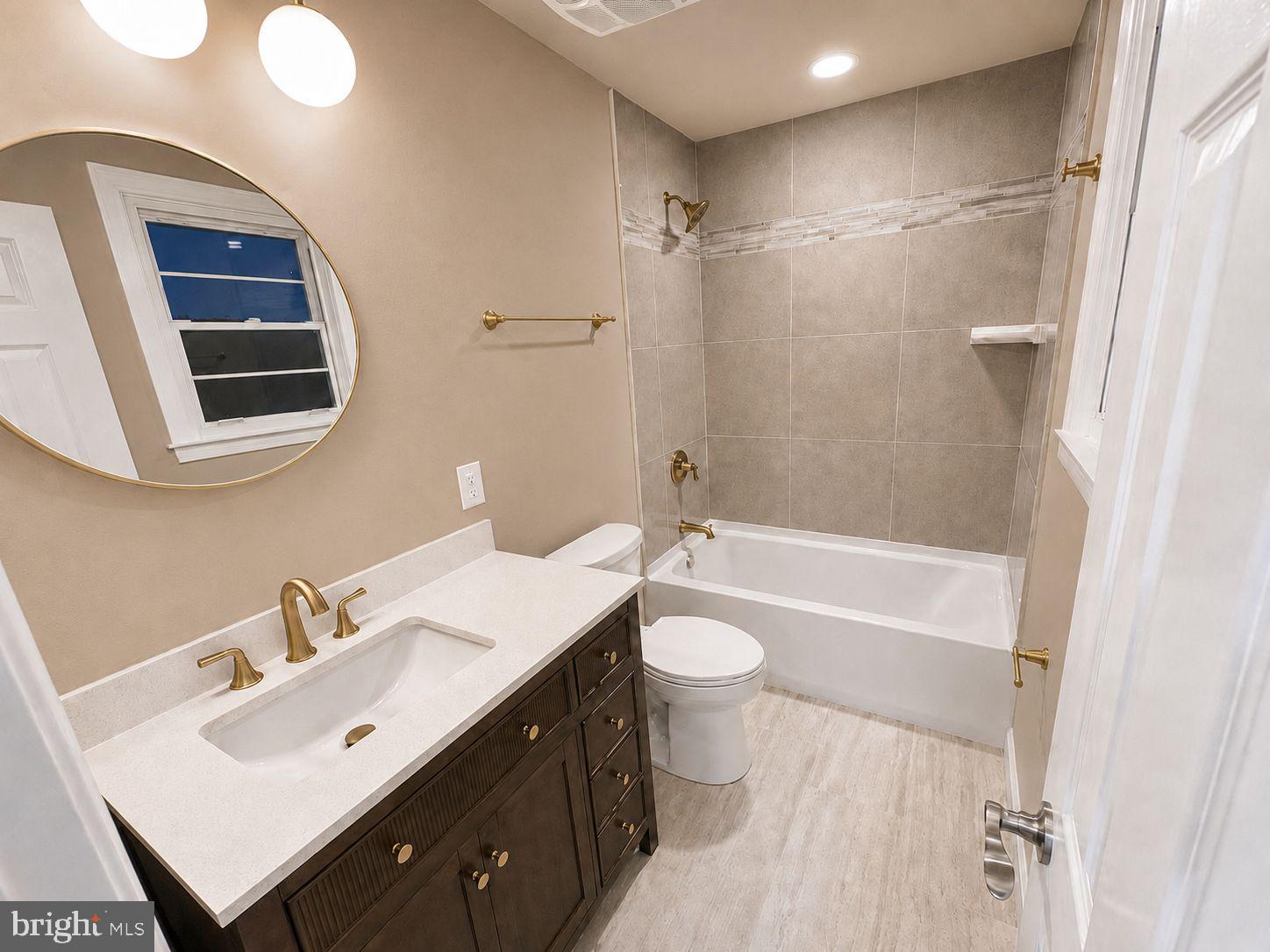 1 Alston Road Lutherville-Timonium, MD 21093 - Photo 22 of 37 Hall bathroom