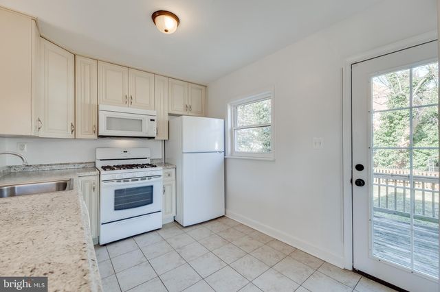 $405,400 | 4806 Hamilton Street, Hyattsville, MD 20781