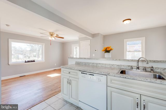 $405,400 | 4806 Hamilton Street, Hyattsville, MD 20781