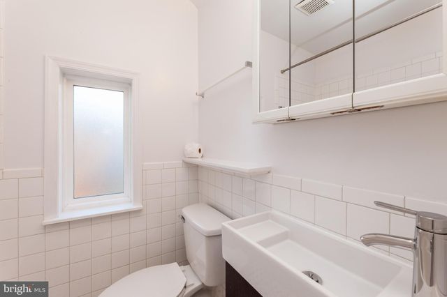 $405,400 | 4806 Hamilton Street, Hyattsville, MD 20781