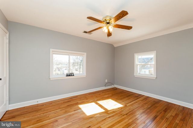 $405,400 | 4806 Hamilton Street, Hyattsville, MD 20781