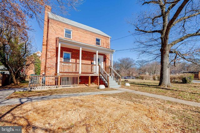 $405,400 | 4806 Hamilton Street, Hyattsville, MD 20781
