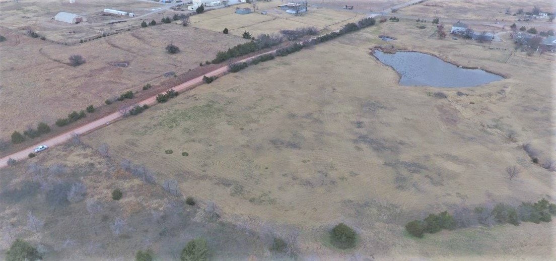 County Rd County Road Perry, OK 73077 - Photo 3 of 11 Gallery Image 3