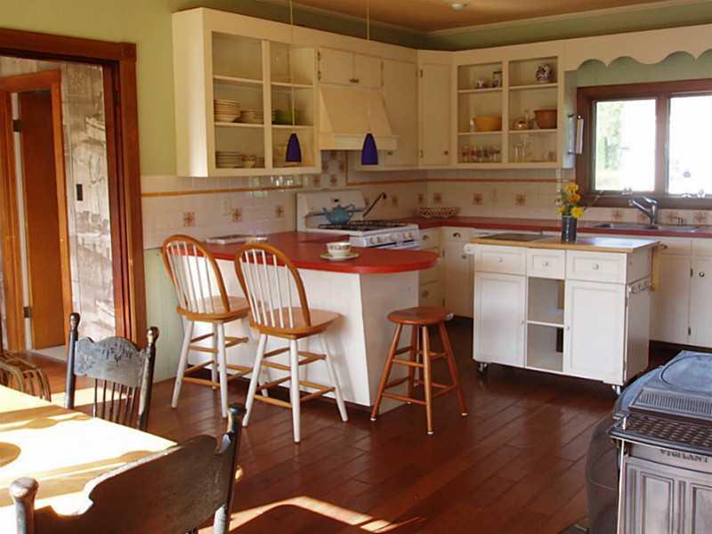 11 S Road Chebeague Island, ME 04017 - Photo 7 of 16 Interior Space/Layout.