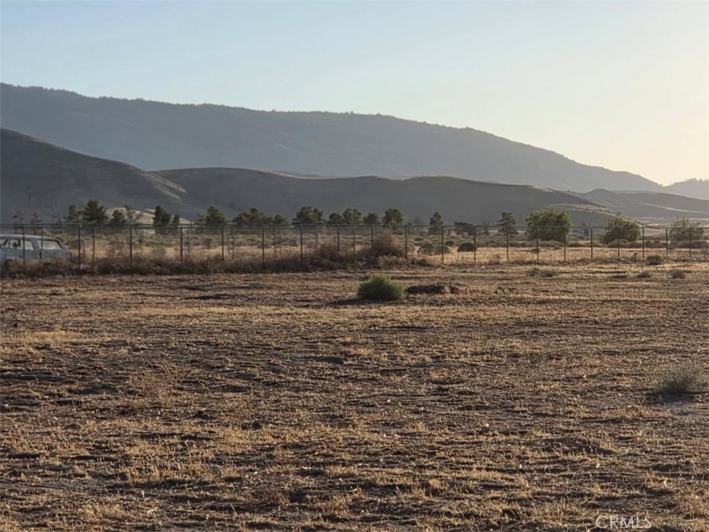 49645 3 Points Road Lancaster, CA 93536 - Photo 40 of 40 a view of lake with mountain