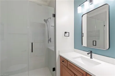 $925,000 | 8503 Laurel Lakes Cove, Naples, FL 34119
