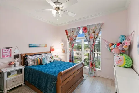 $925,000 | 8503 Laurel Lakes Cove, Naples, FL 34119