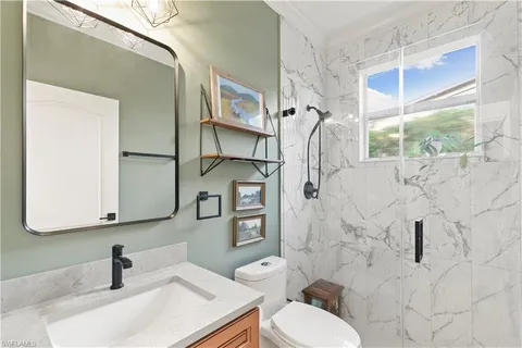 $925,000 | 8503 Laurel Lakes Cove, Naples, FL 34119