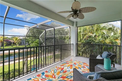 $925,000 | 8503 Laurel Lakes Cove, Naples, FL 34119
