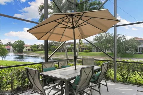 $925,000 | 8503 Laurel Lakes Cove, Naples, FL 34119