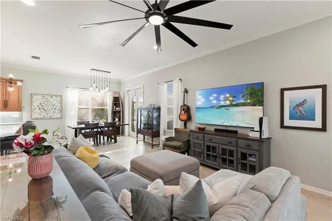 $925,000 | 8503 Laurel Lakes Cove, Naples, FL 34119
