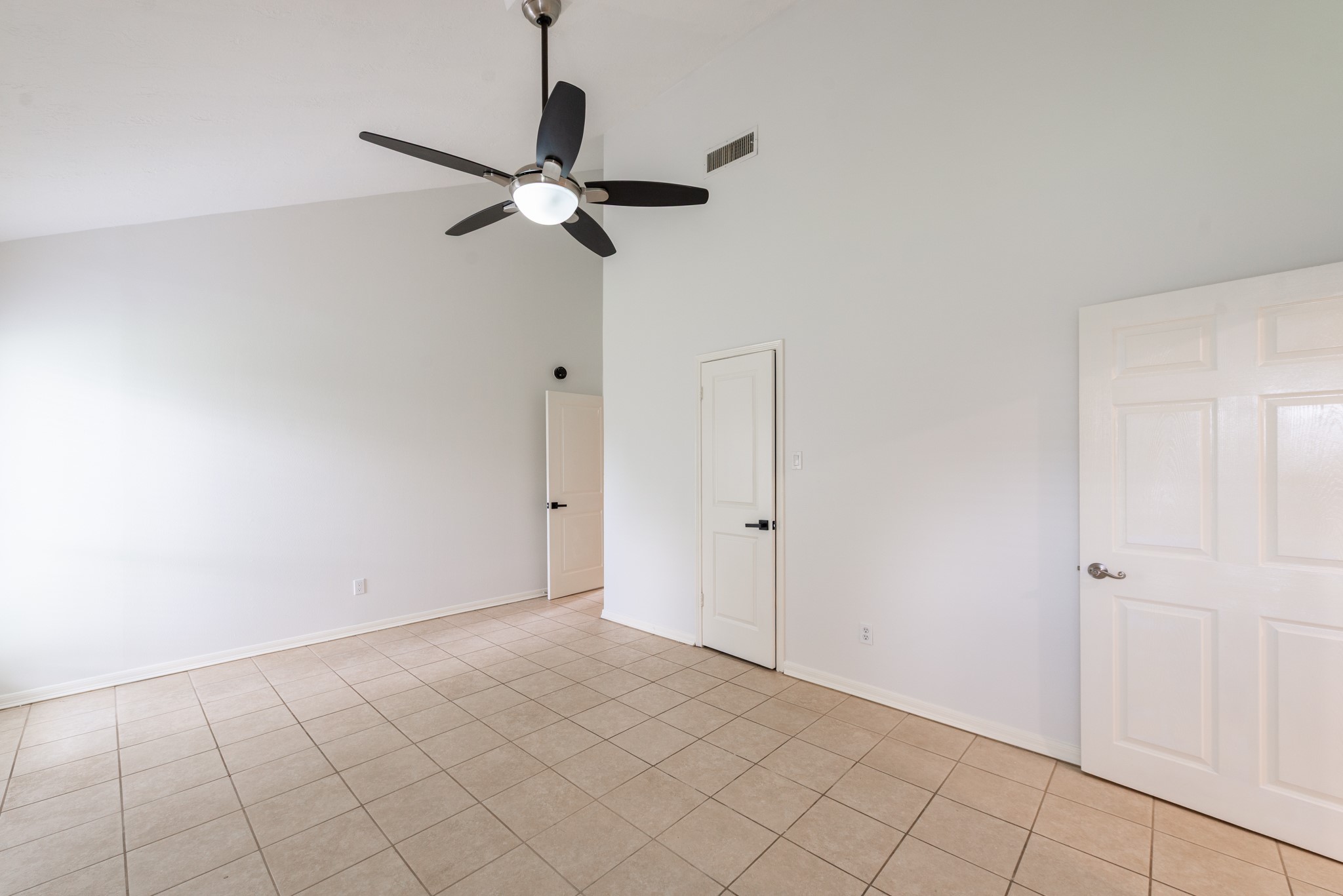 1022 White Sands Road Katy, TX 77450 - Photo 17 of 27 Recent paint in primary bedroom.