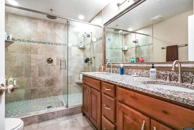 $565,000 | 803 7th Street, Evanston, WY 82930