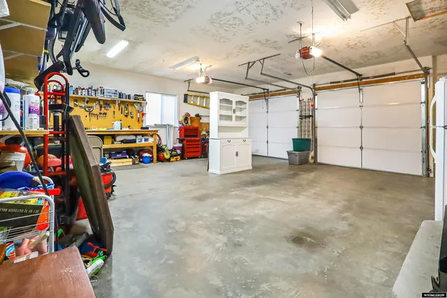 $565,000 | 803 7th Street, Evanston, WY 82930