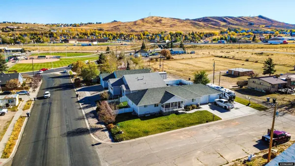 $560,000 | 803 7th Street, Evanston, WY 82930
