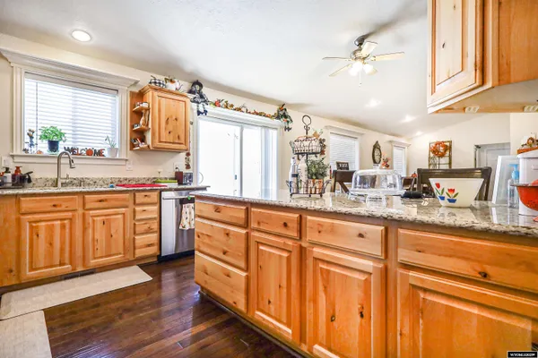 $560,000 | 803 7th Street, Evanston, WY 82930