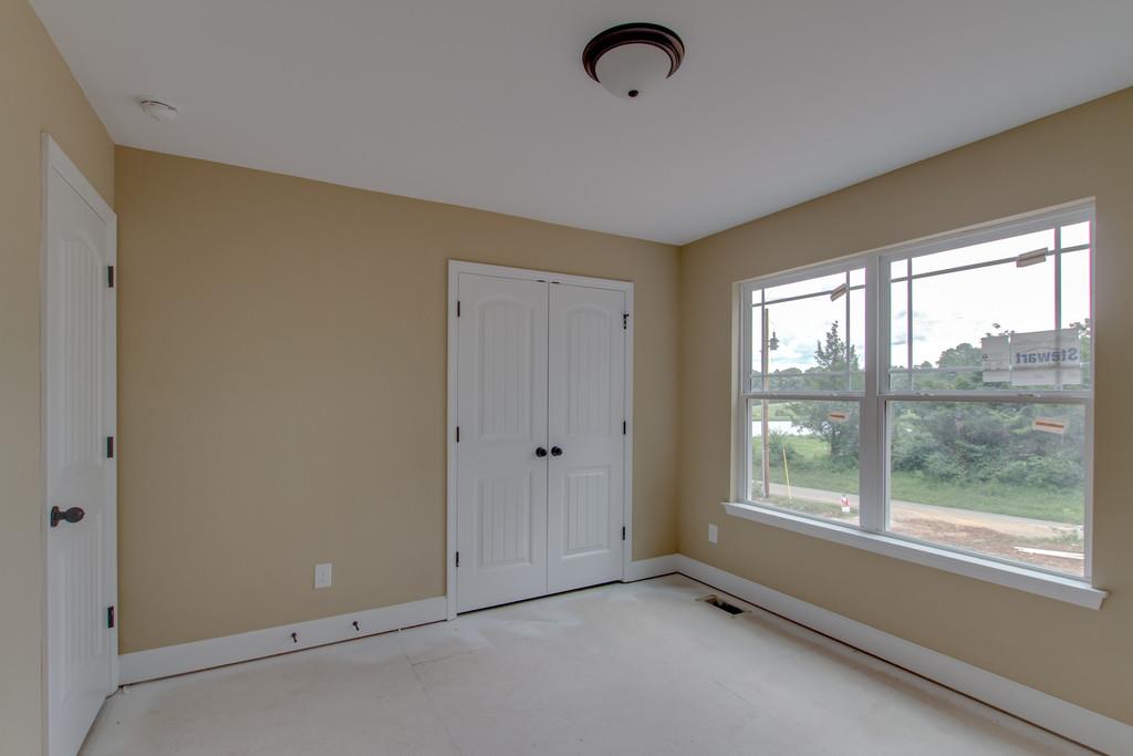 585 Sylvis Road Dickson, TN 37055 - Photo 7 of 22 Gallery Image 7