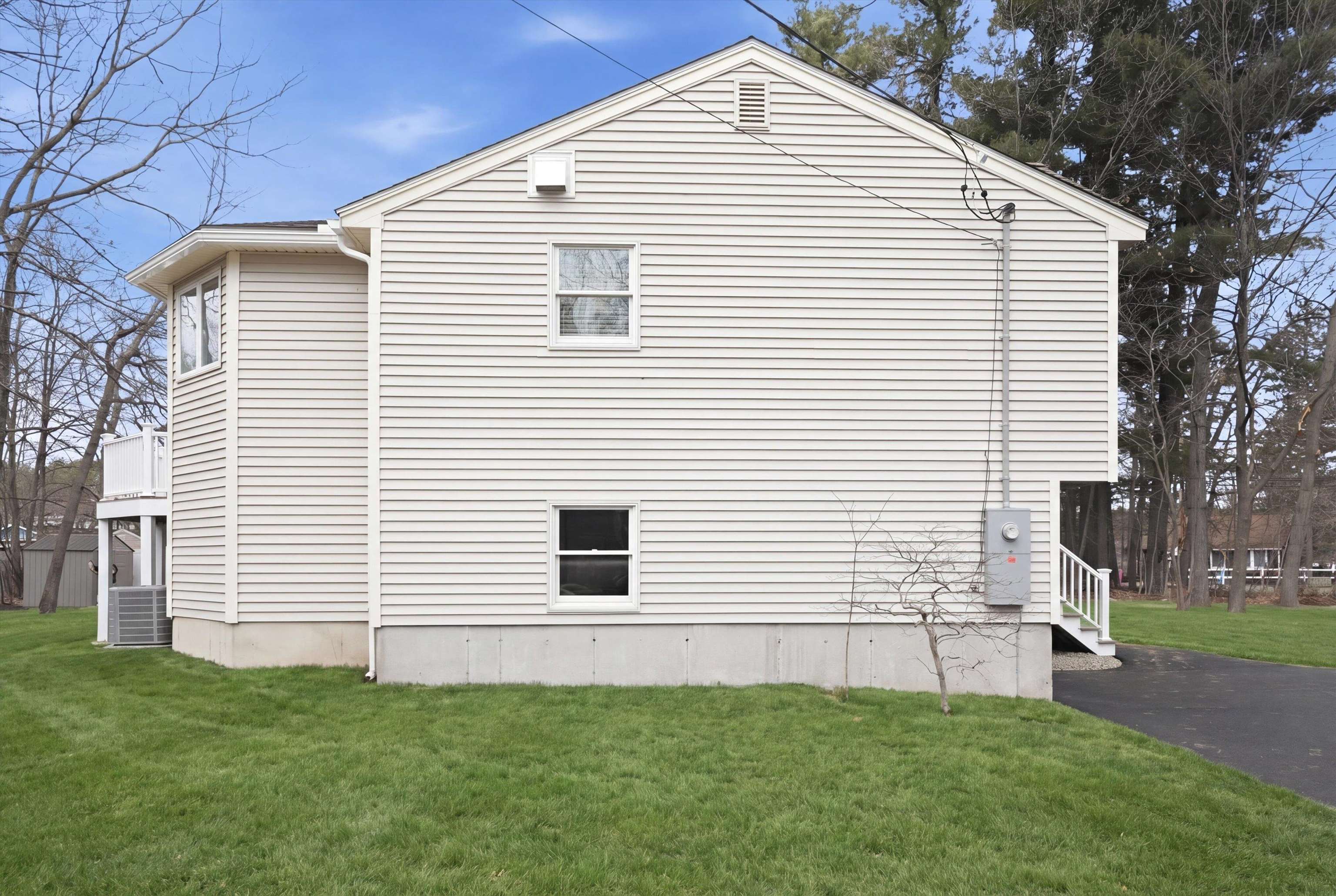 34 Shore Drive Salem, NH 03079 - Photo 49 of 53