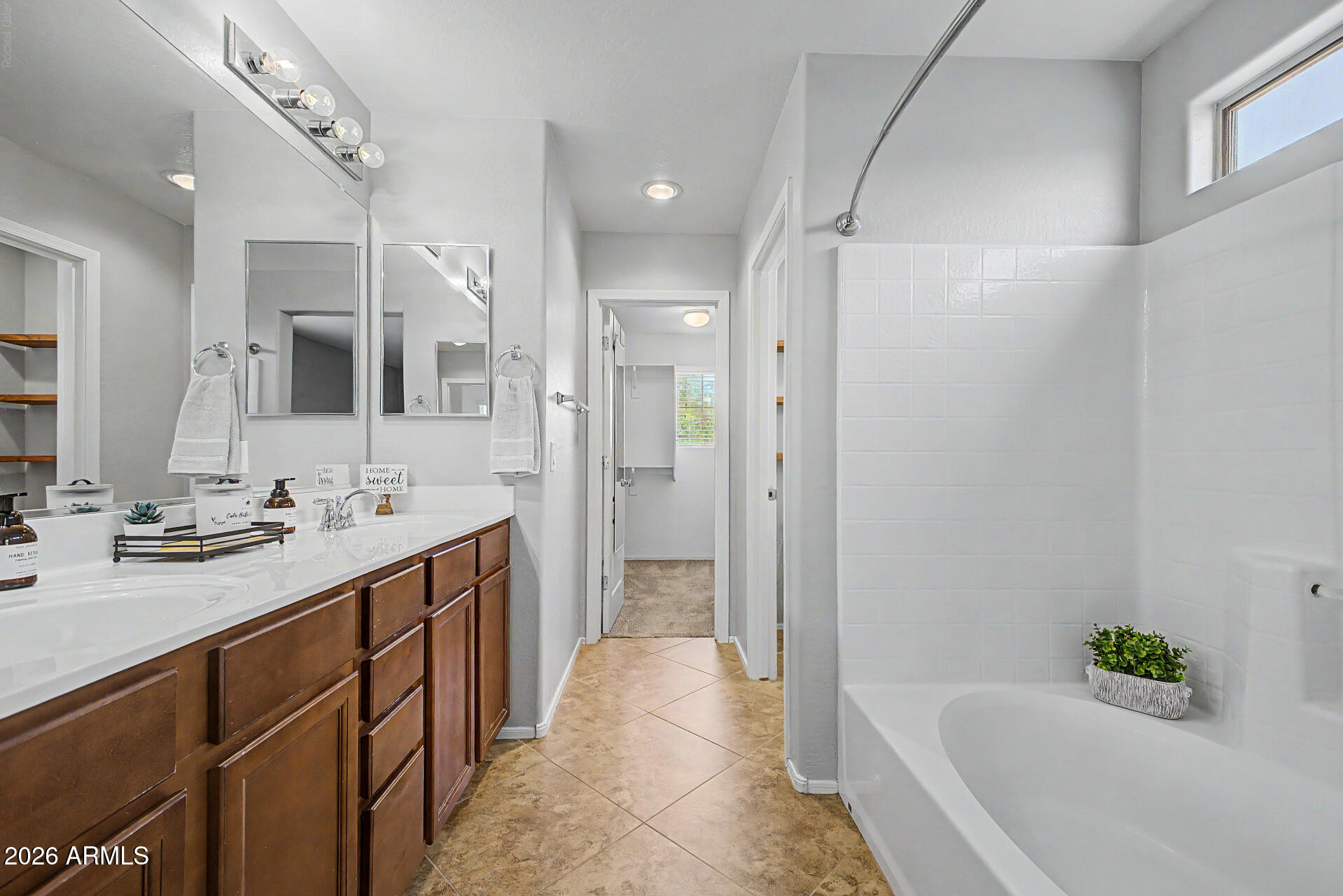 2154 South Martingale Road Gilbert, AZ 85295 - Photo 26 of 55