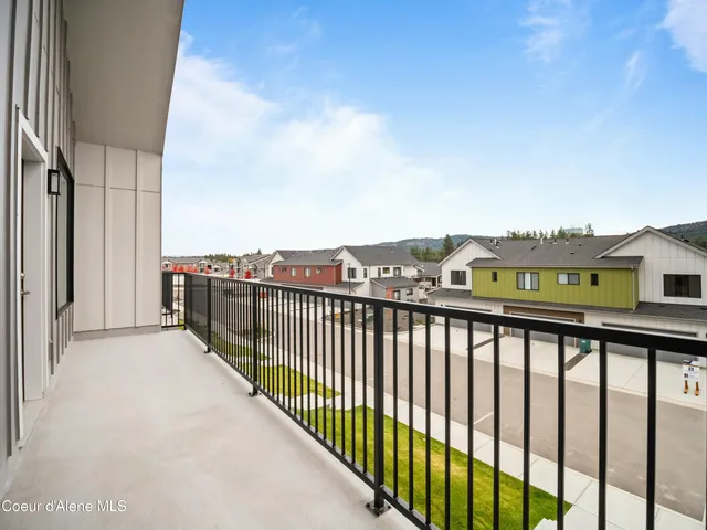 $685,000 | 993 East RR Avenue, Post Falls, ID 83854