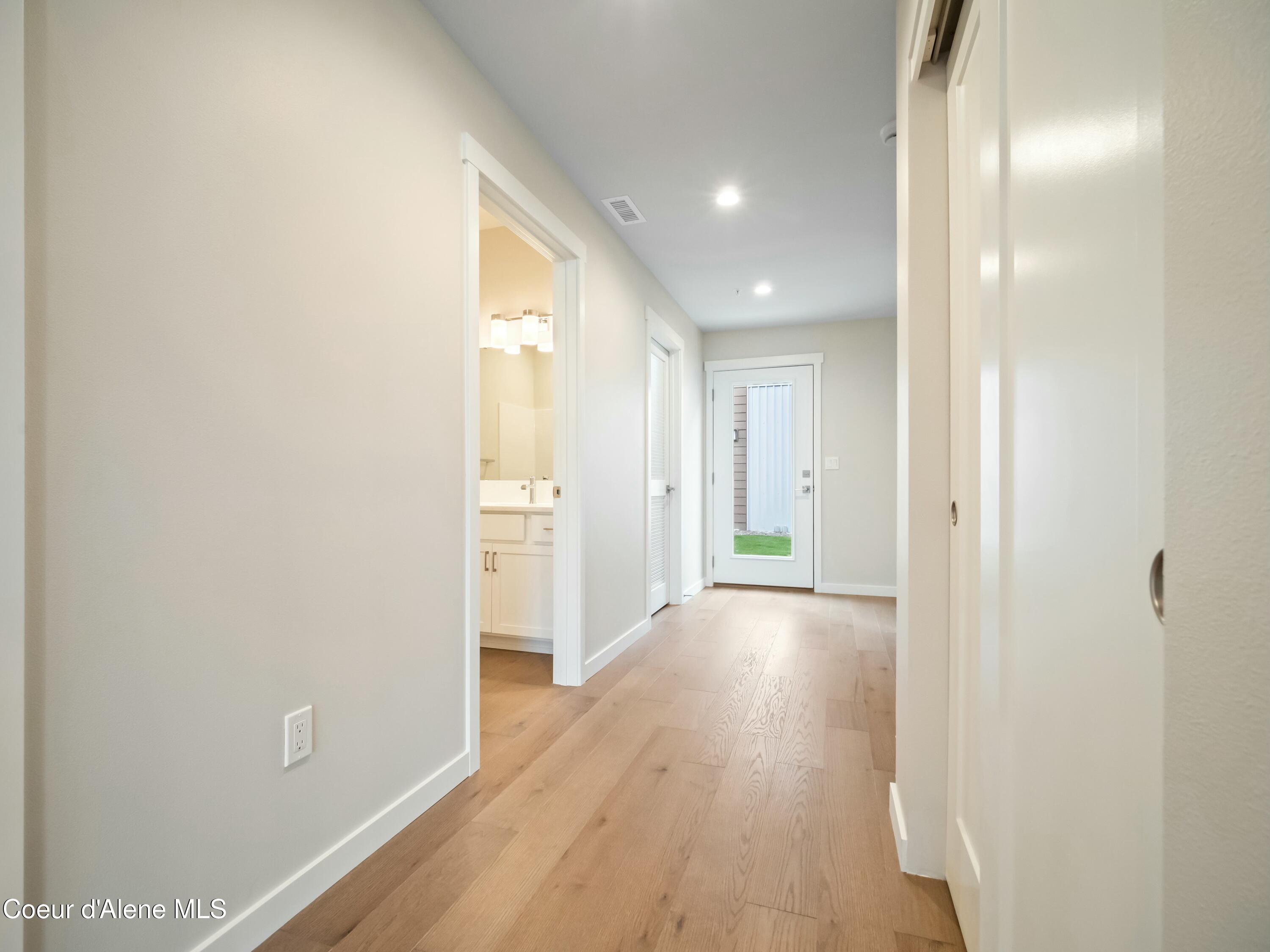 993 East RR Avenue Post Falls, ID 83854 - Photo 8 of 44 tempImageEfOshD