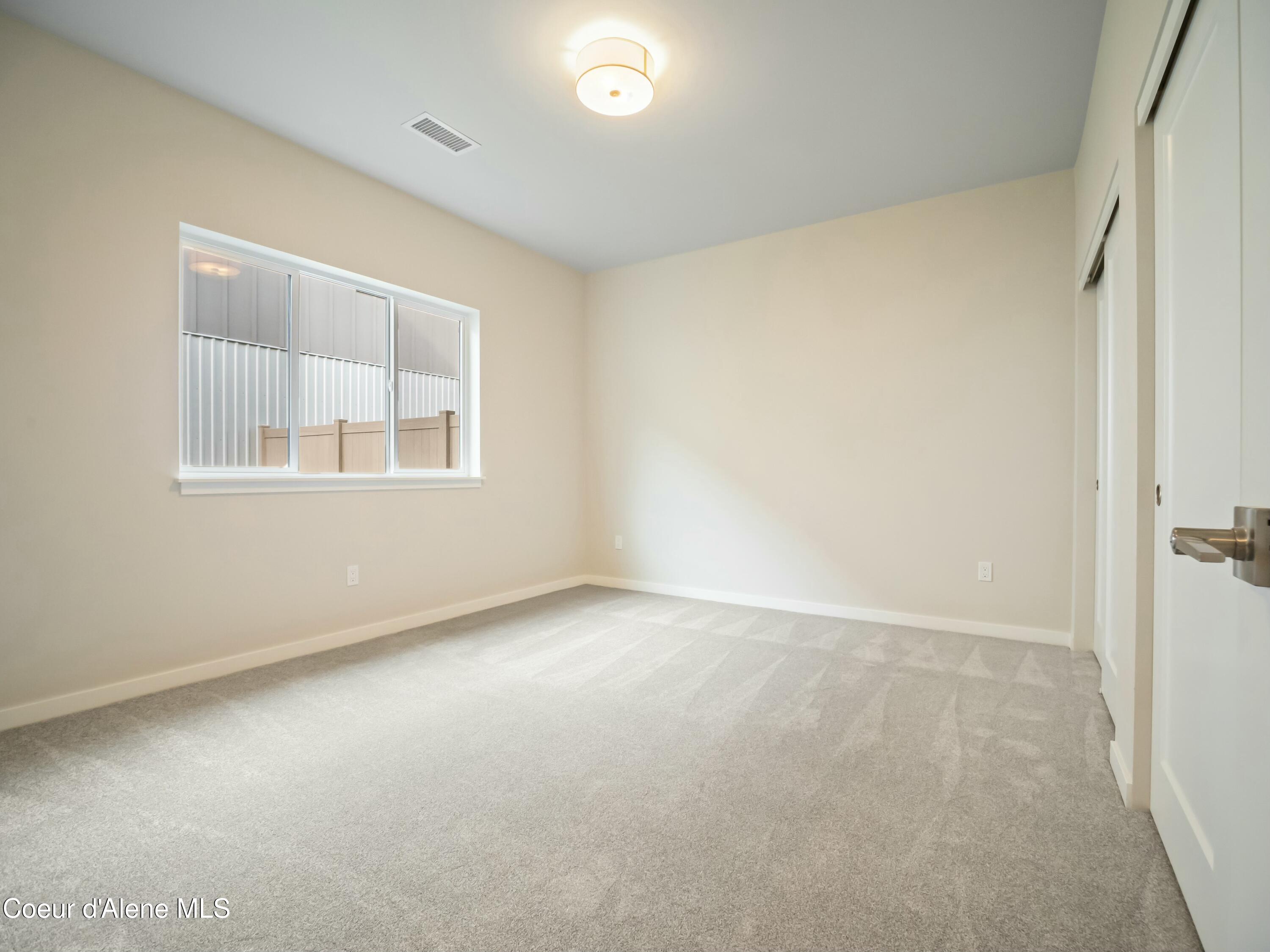 993 East RR Avenue Post Falls, ID 83854 - Photo 9 of 44 tempImageMOR0V7