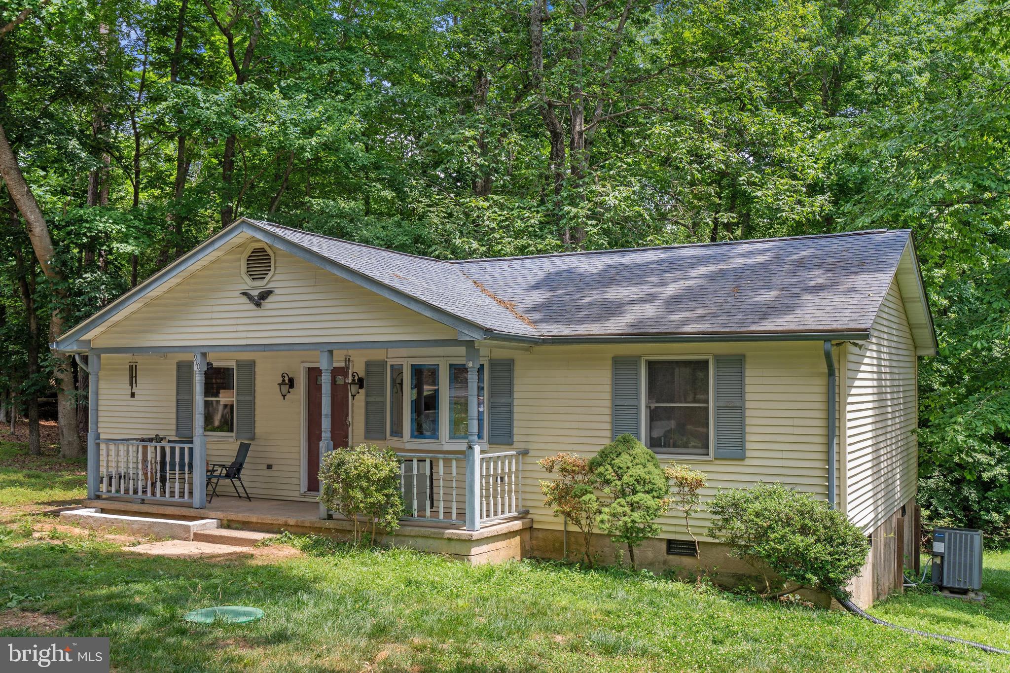 910 Golden W Way Lusby, MD 20657 - Photo 1 of 30