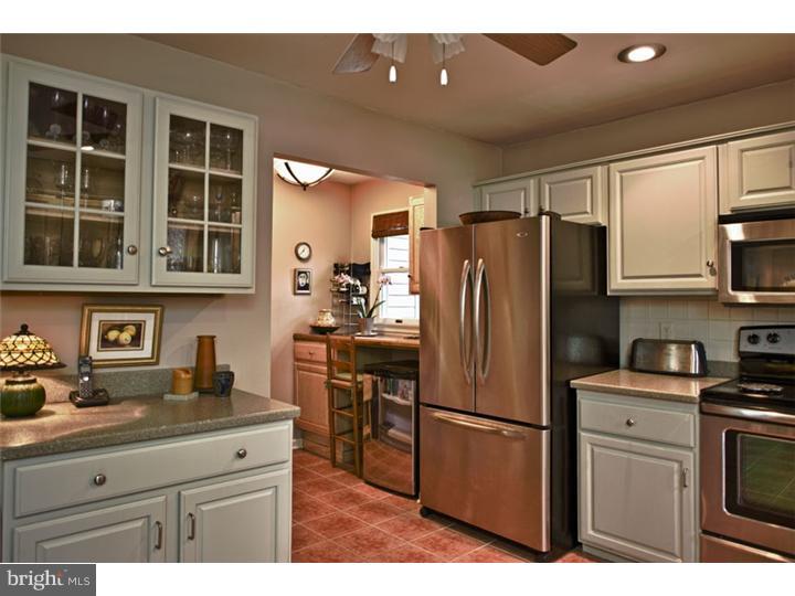 66 Tower Hill Road Doylestown, PA 18901 - Photo 5 of 15 Gallery Image 5