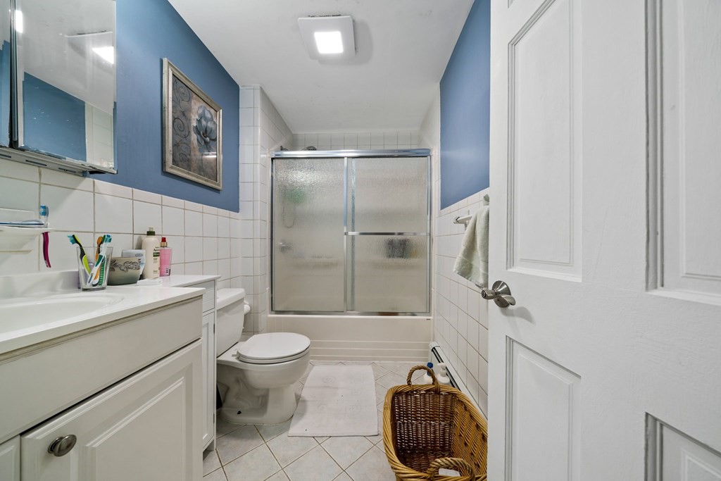 32 Appleton Street Everett, MA 02149 - Photo 9 of 28 Gallery Image 9