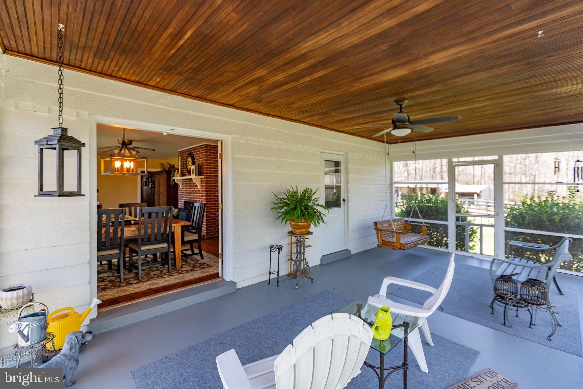 10122 Elys Ford Road Fredericksburg, VA 22407 - Photo 29 of 89 Extended entertaining space