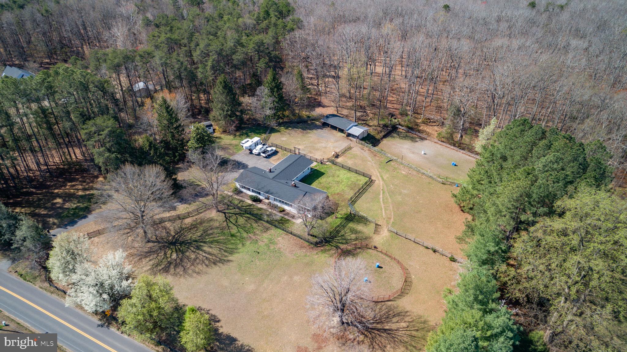 10122 Elys Ford Road Fredericksburg, VA 22407 - Photo 10 of 89