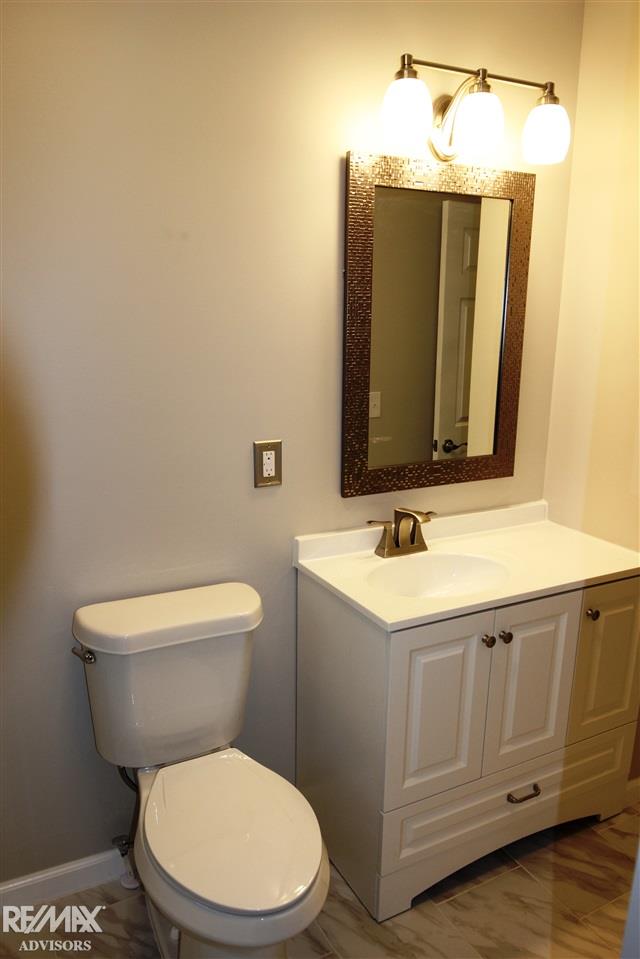 6696 Holland Road Algonac, MI 48001 - Photo 13 of 14 31366093-12.JPG